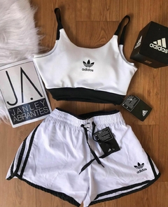 CONJUNTO ESPOSTIVO TRÊS LISTRAS - comprar online