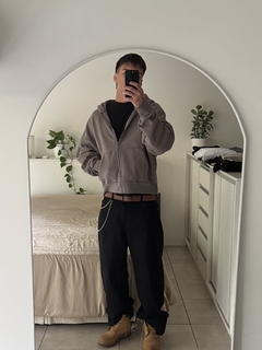 Zip Hoodie Boxy Marrón en internet