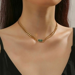 Cadena mix con esmeralda