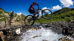 Santa Cruz Hightower 4 2026 r29 kit 70 en internet
