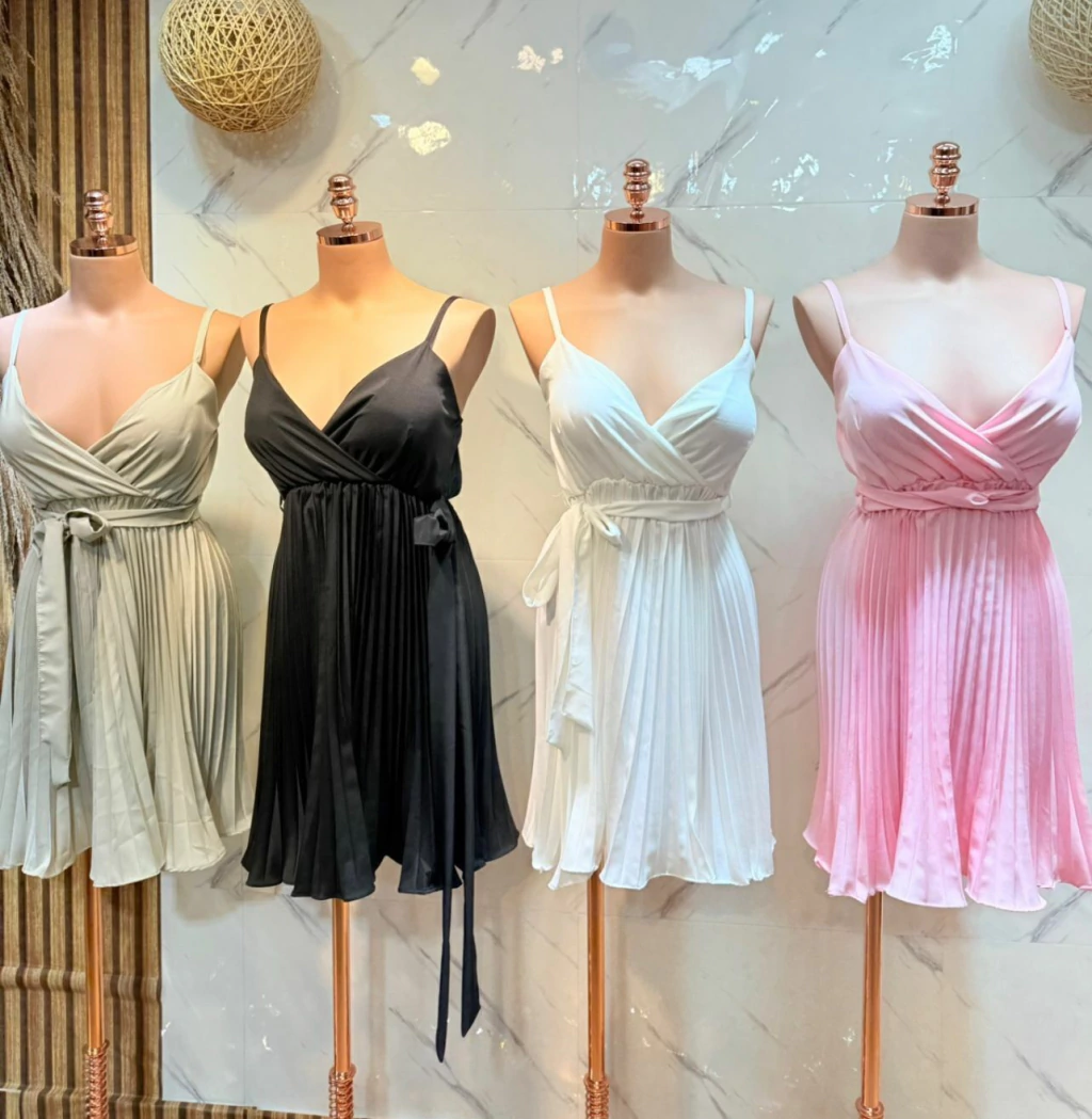 VESTIDO PLISSADO