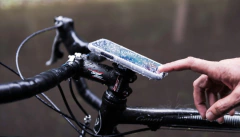 FORRO IMPERMEABLE - SP CONNECT PARA iPHONE 12 Y 13 PRO MAX - BIKERHOUSE