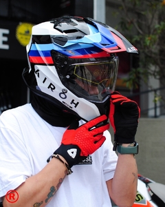 CASCO AIROH COMMANDER 2 DOOM - comprar online