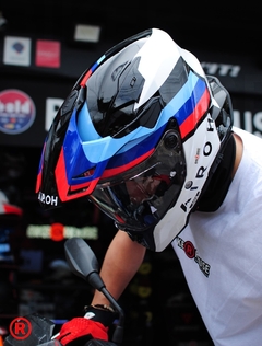 CASCO AIROH COMMANDER 2 DOOM