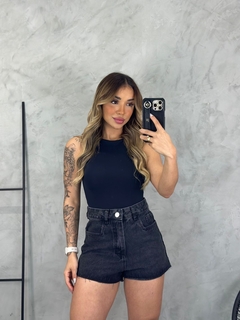 Short jeans black lavagem escura - Dalia Rosada