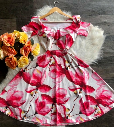 Vestido boneca rodado midi moda evangélica branco florido flores rosas