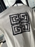 Remera Givenchy en internet
