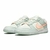 Tênis Nike Dunk Low Barely Green na internet