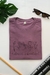 T SHIRT DIFFERENT IS BEAUTIFUL na internet