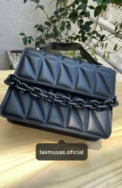 VOGUE black
