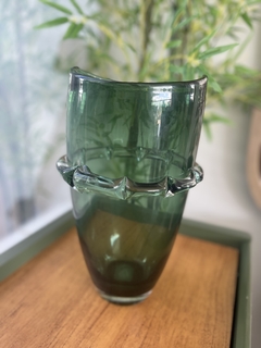 Vaso decorativo verde na internet