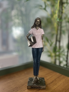 Estátua de professora
