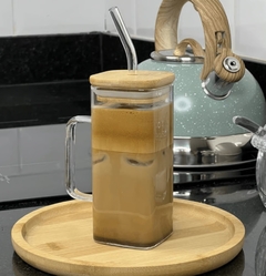 Caneca de Vidro com Canudo e Tampa de Bambu 400ml - loja online