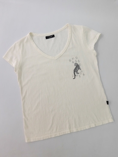 Remera Leo