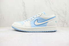 Air Jordan 1 Low Blue na internet