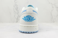 Air Jordan 1 Low Blue