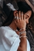 Pulseira Bracelete lisa gotas nas pontas - loja online