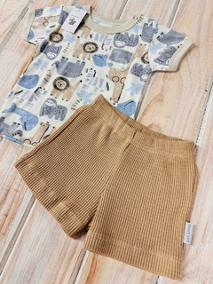 conjunto de short y remera estampada en internet