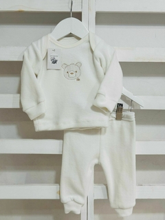conjunto polar bordado oso natural