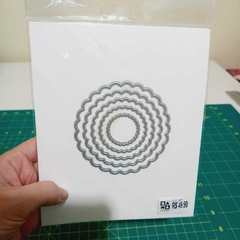 LOTE 26 - KIT DE FACAS DE CORTE E RELEVO (SCRAPBOOKING) - comprar online