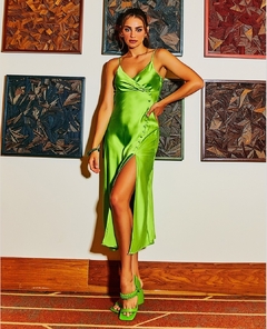 Vestido acetinado botões