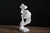 Estatueta do Silêncio Dourado - Decoração Residencial - loja online
