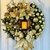 Imagem do Guirlanda de Natal com Arco de Luz, Bolas, Flores Vermelhas - Decorações Natal