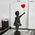 Estátua de Menina Balão Vermelho Voador - Escultura para Decoração - loja online
