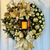 Imagem do Guirlanda de Natal com Arco de Luz, Bolas, Flores Vermelhas - Decorações Natal