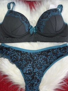 Conjunto Calcinha e sutia - comprar online