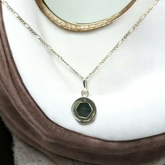 Dije Redondo De Plata Ley .925 Y Jade Imperial Atrae Fortuna en internet