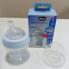 Set Mamadera + Chupete Chicco + Portachupete - comprar online