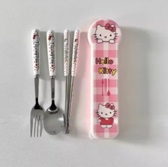 Cubiertos Hello Kitty plástico en internet