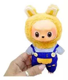 Labubu COSPLAY Sobre en internet
