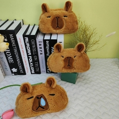 Cartuchera Capybara plush