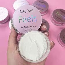 Polvo finalizador translúcido feels - Ruby Rose en internet