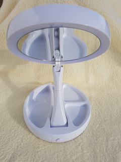 Imagen de Espejo rebatible con luz led