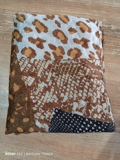 Pañuelos largos estampados