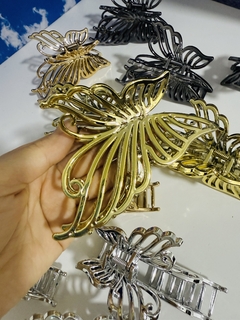 Imagen de CAIMÁN GRANDE MARIPOSA X 12 UND FAN-387