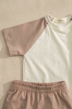 Conjunto Raglan Marrom e Off White - comprar online