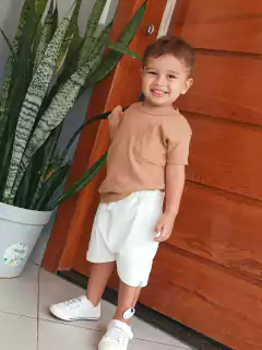 Camiseta Over com bolso Cores na internet
