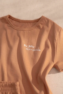 Conjunto Masculino Oversized “Eu Sou Abençoado” na cor Couro - comprar online