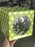 Caja Cubo con visor Mediana 20x20 - comprar online