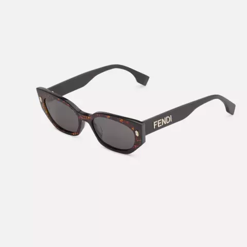 Fendi FE023