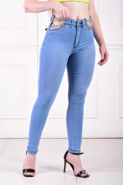 JEANS CADENA