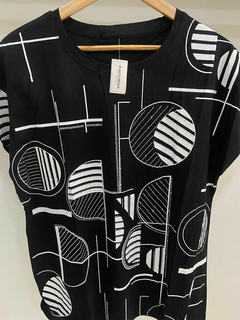 REMERA FORMAS - comprar online