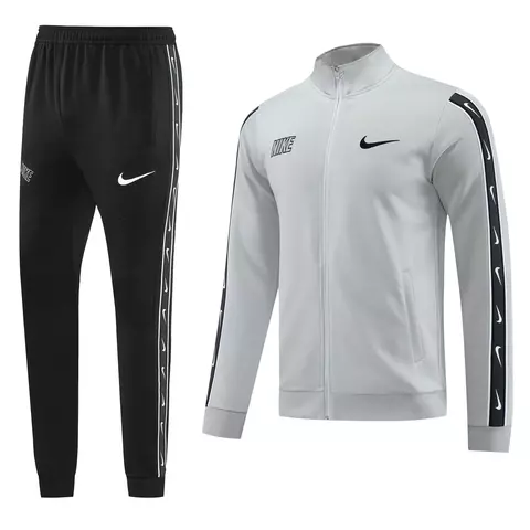 Kit Nike “Repeat” cinza