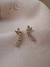 Brinco Ear Cuff Cravejado Banho de Ouro 18k