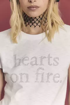 REMERA HEARTS - tienda online