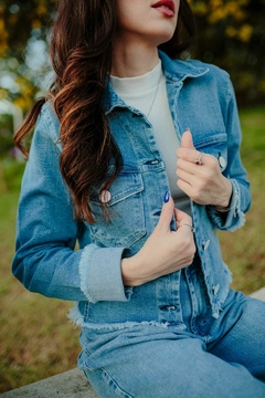 JAQUETA CROPPED JEANS - LA FIBONACCI STORE